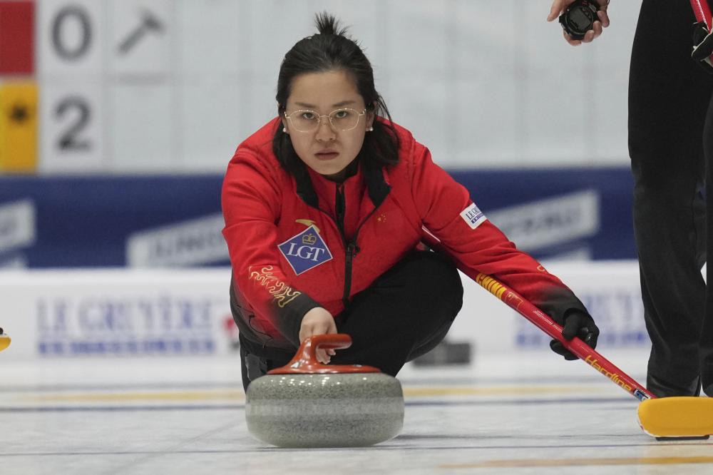 稳定表现！米切尔17中9轰28分8助攻